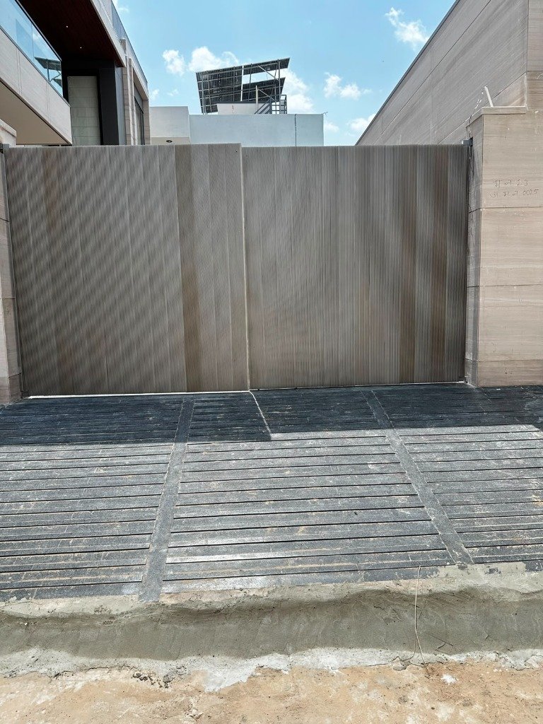 Exterior Gate - JAS Enterprises